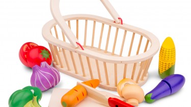 New Classic Toys – Vegetable Basket 木製蔬果籃玩具 #10589