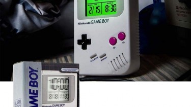 Game boy 鬧鐘