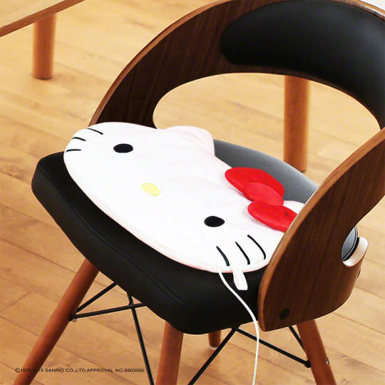 【預售】Hello Kitty USB 保暖墊︱Hello Kitty USB warming cushion 《Hello Kitty官方產品》 3